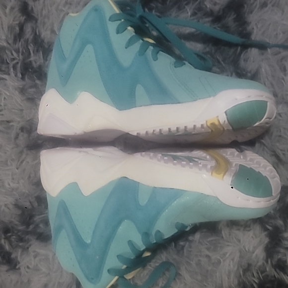 Reebok Kamakazi 2 Big Kids 'Easter' sneakers 👟 - Picture 4 of 9